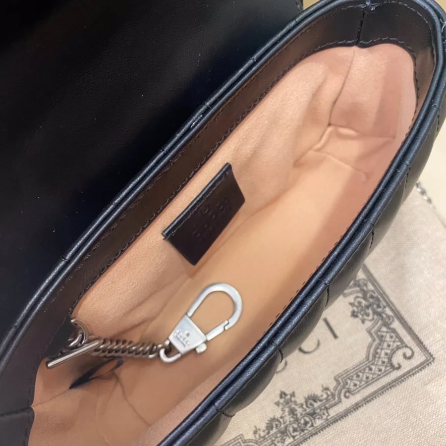شنطة gucci