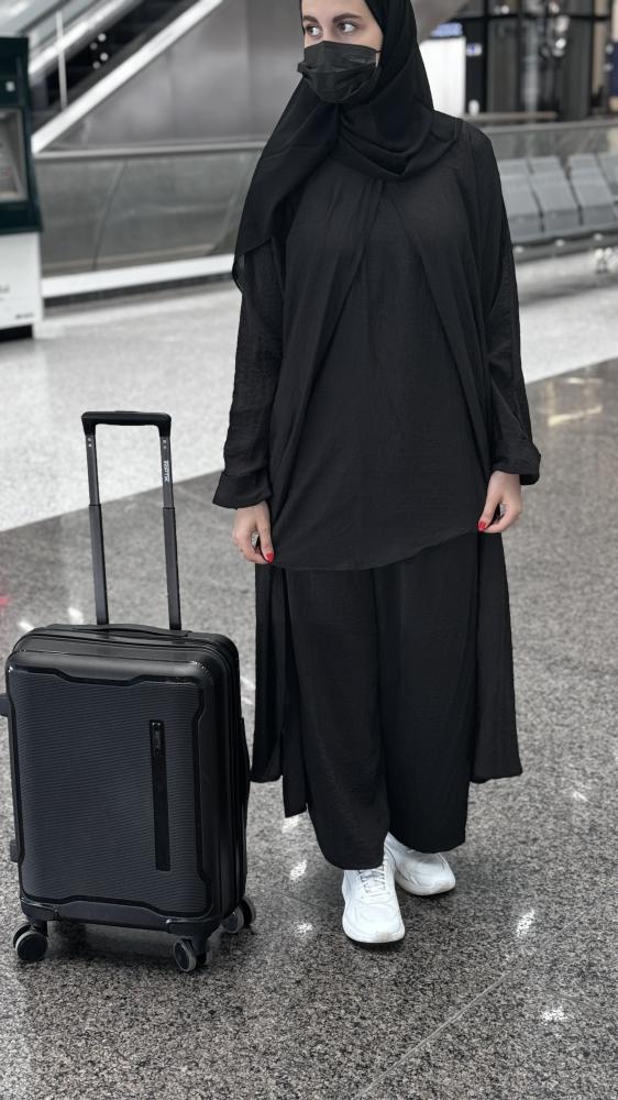 عباية سفر ( اسود، قصيرة)