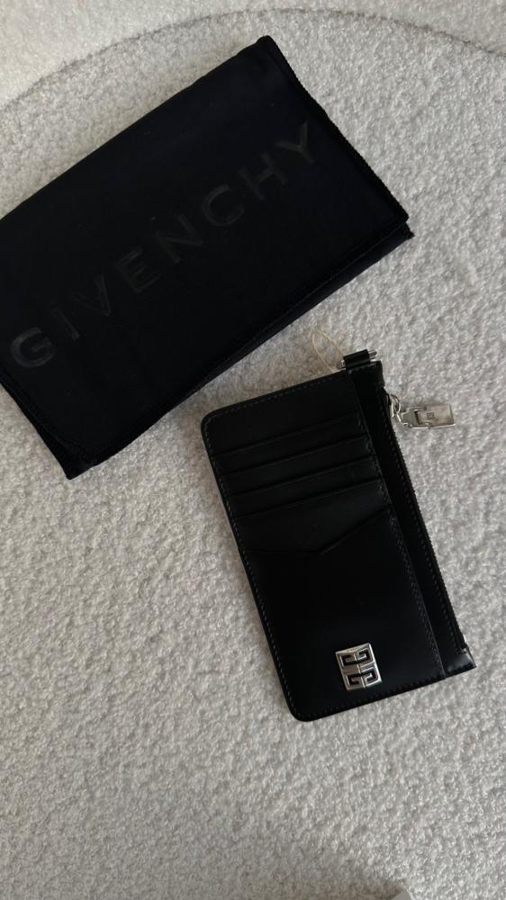 Givenchy 1