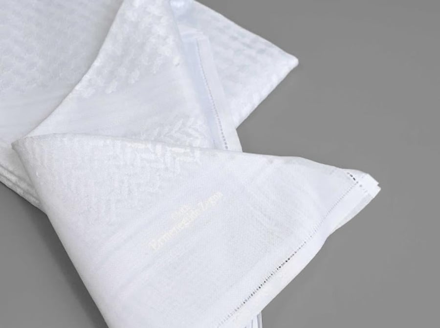 شماغ Ermenegildo Zegna ابيض