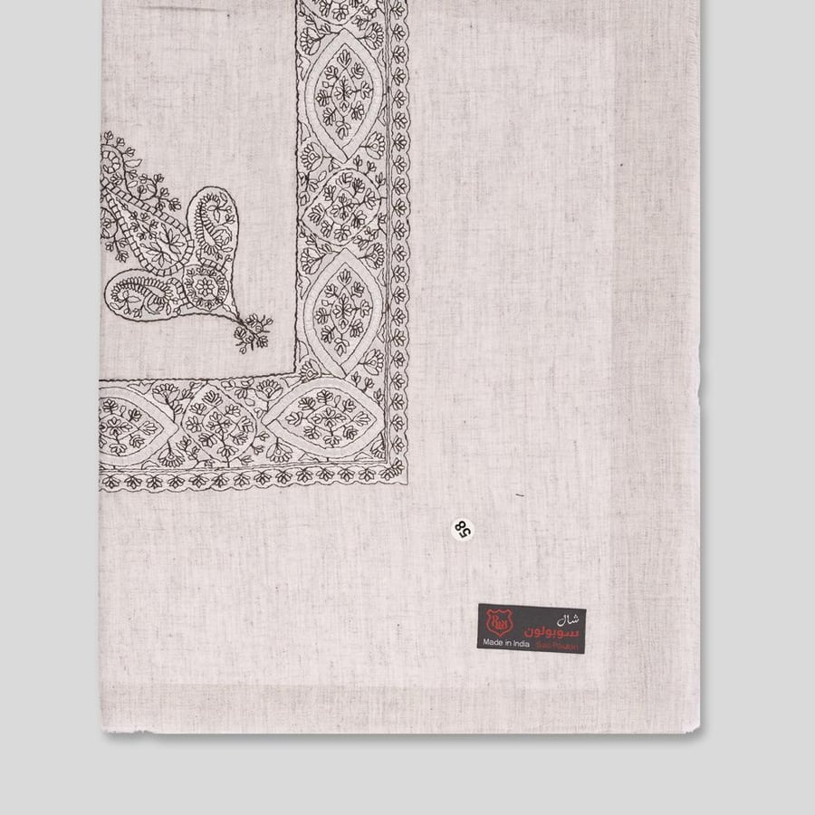 The horsemen's shawl Indian wide pattern 406-18
