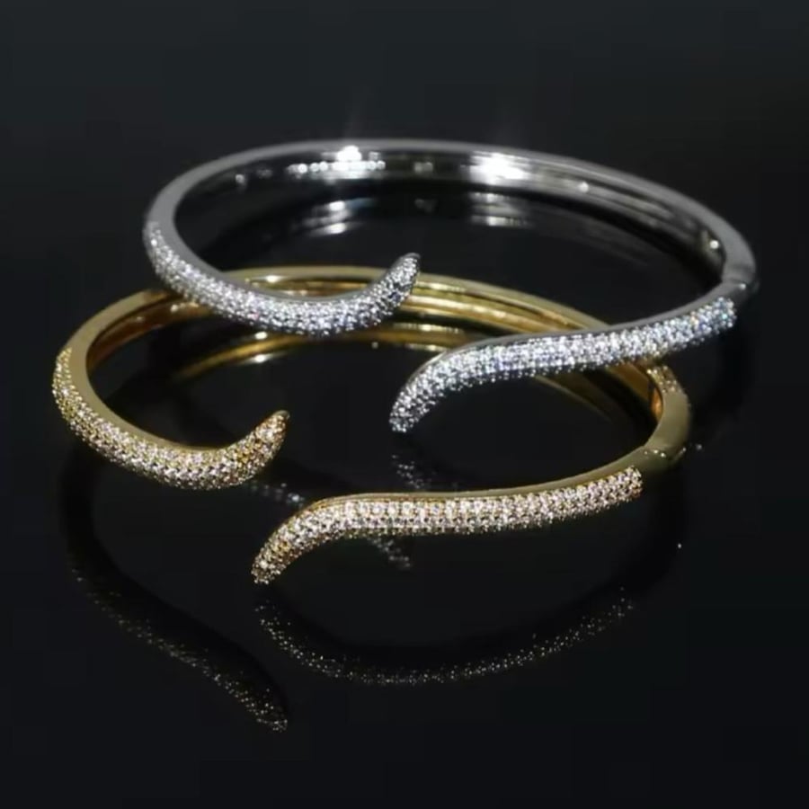 Serp glow bracelet