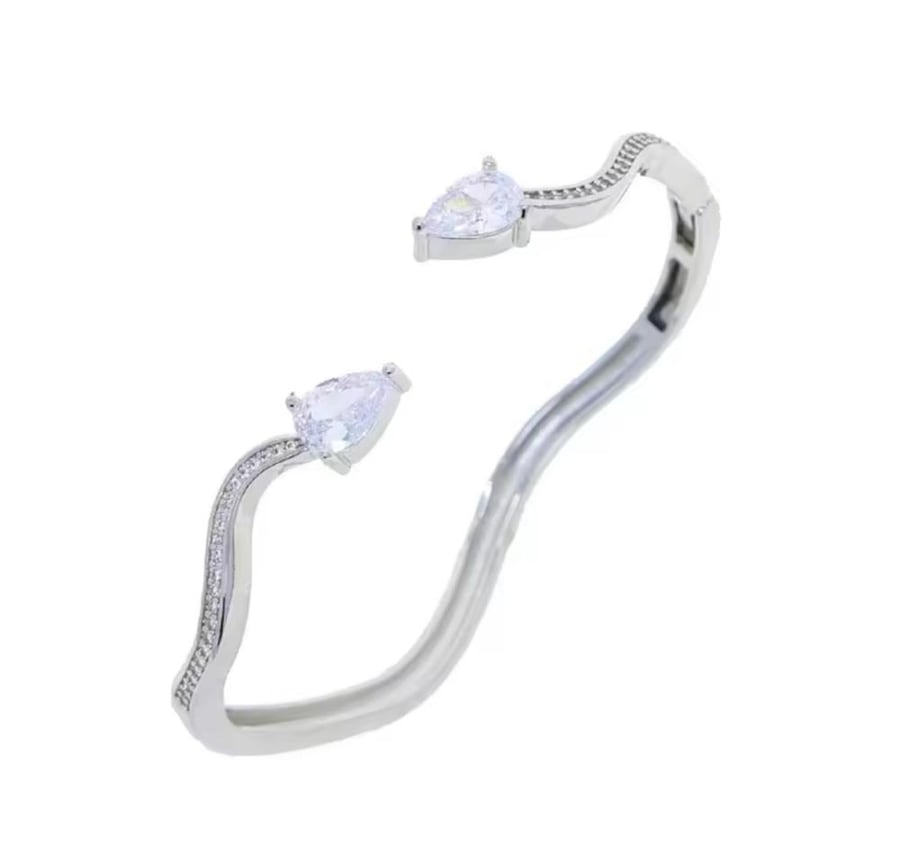 Crystal wave bracelet