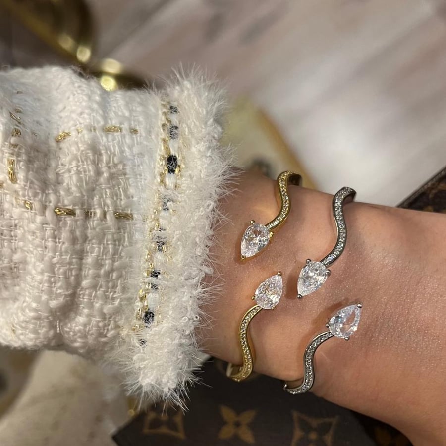 Crystal wave bracelet