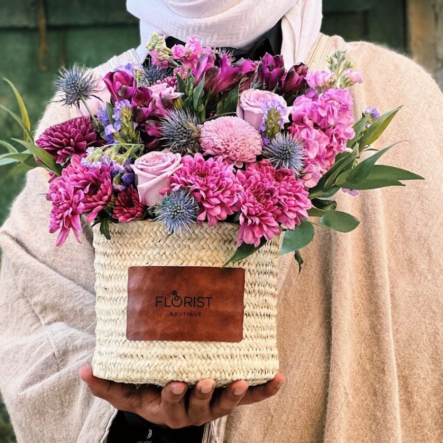 سلة ورد Handmade