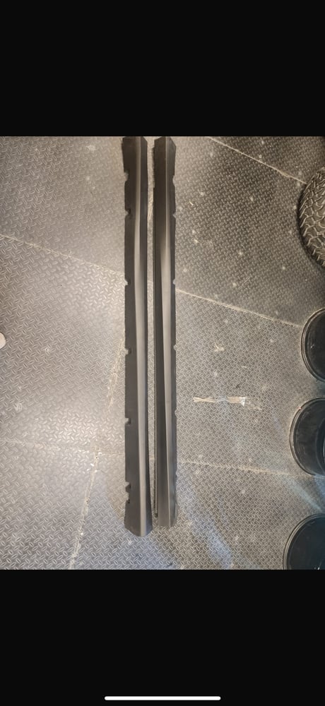 طقم سمكات تشارجر SRT كلبسات