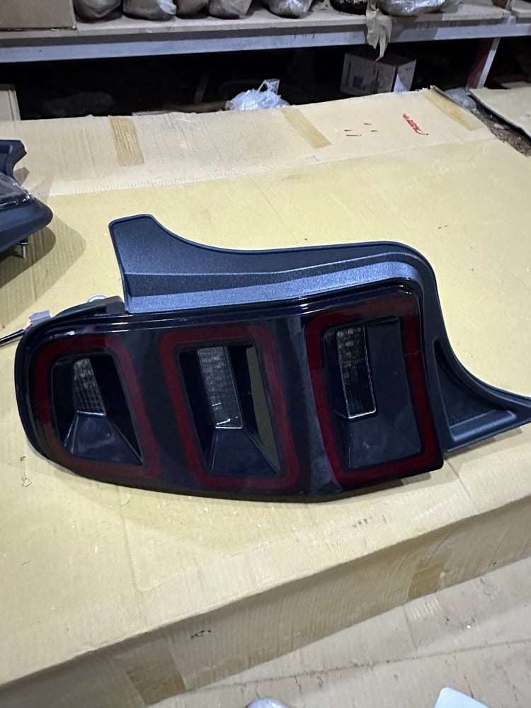 Install on the left rear 13-14