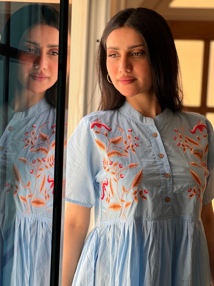Sky blue cotton dress embroidered with colorful threads, very cool and lightweight, size 23