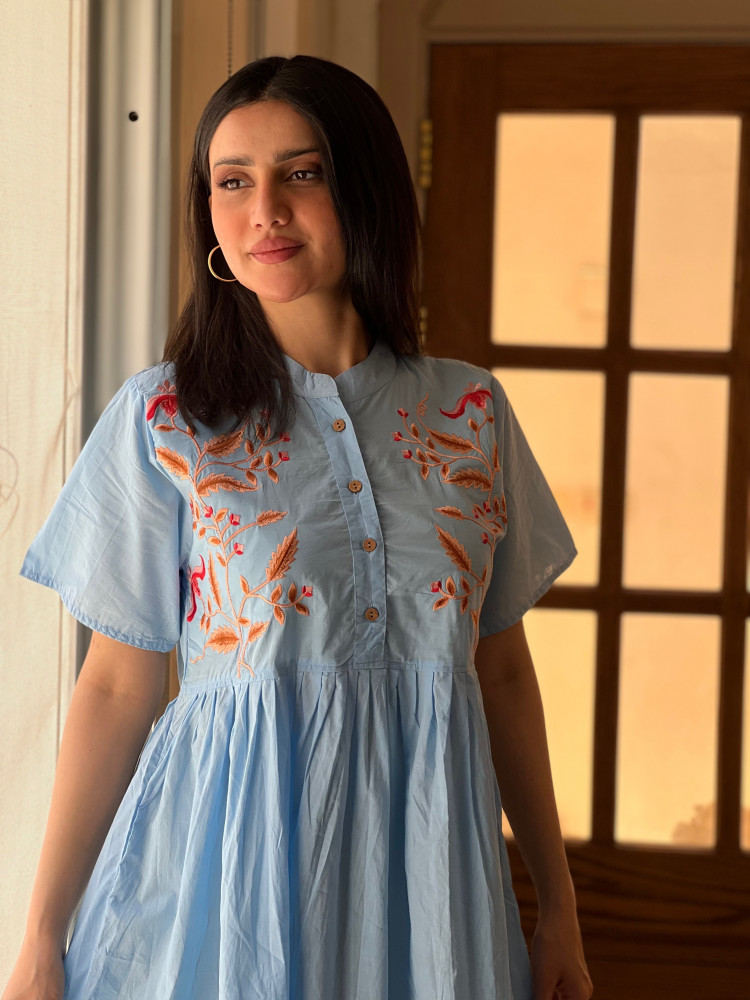 Sky blue cotton dress embroidered with colorful threads, very cool and lightweight, size 23