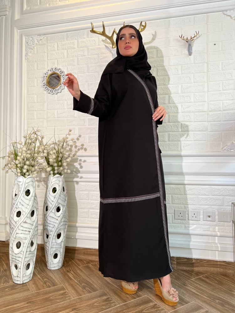 عبايه سوداء مرد بحبل جانبي رقم 264
