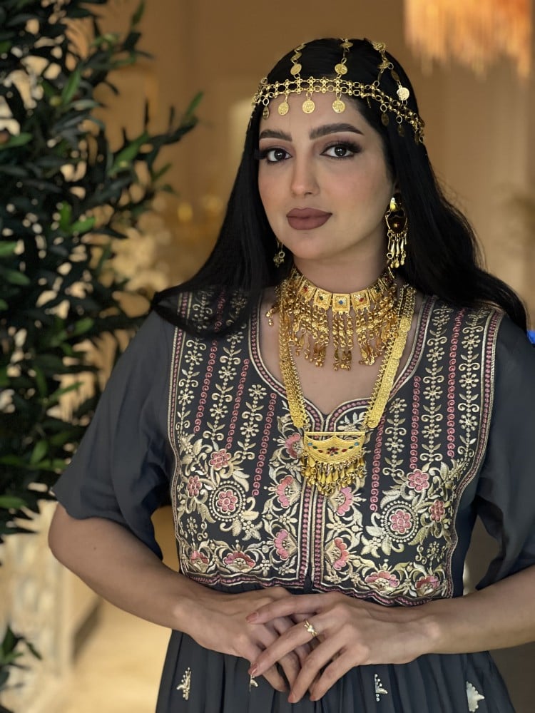 دراعه رمضانية رصاصي قطن مطرزة بحزام بالوسط