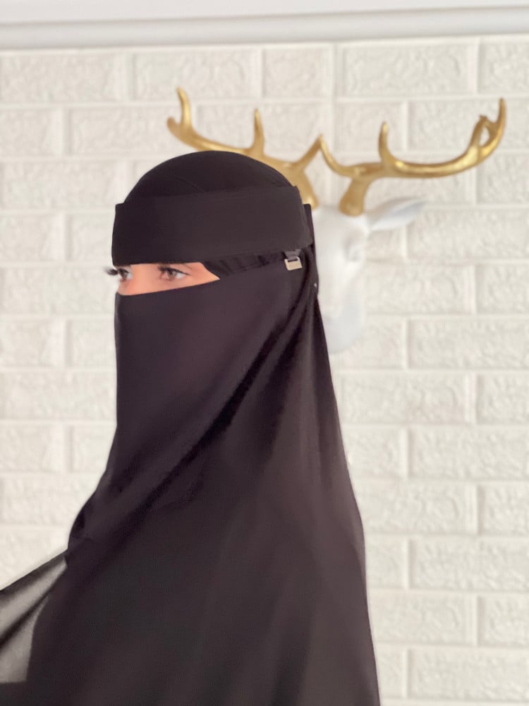 نقاب دار نجود طويل