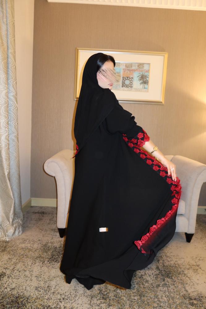 Alhnoof abaya