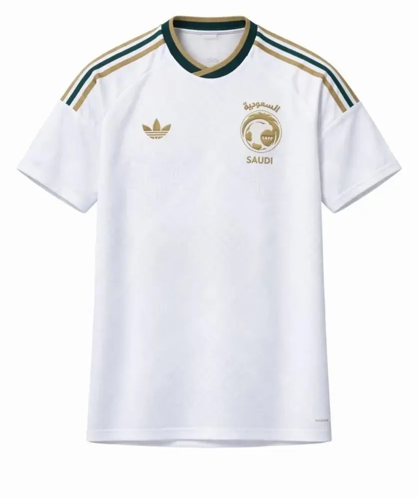 تيشيرت المنتخب السعودي 2026 الجديد ابيض