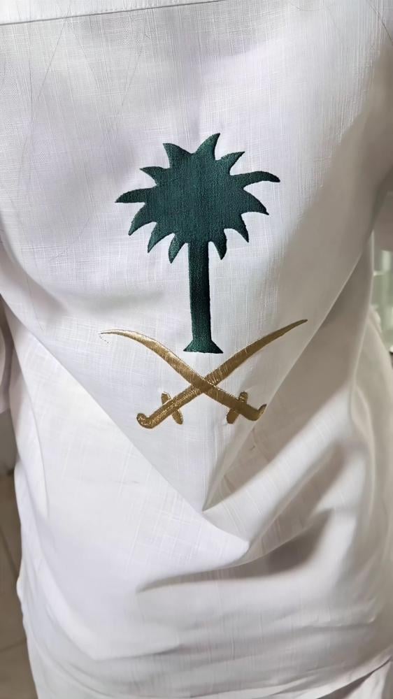 قميص لليوم الوطني لينين بتصميم انيق