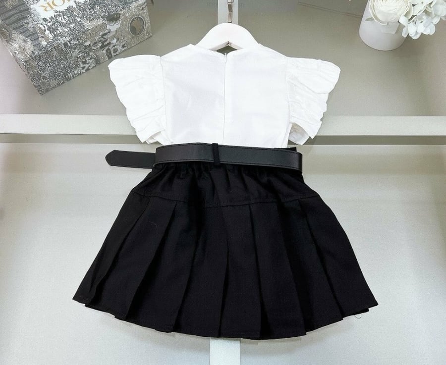 Elegant girls' dress