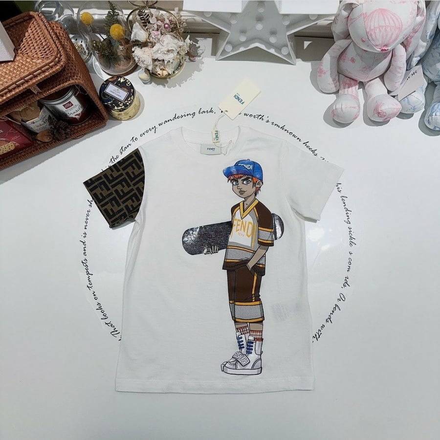 Elegant and luxurious children's set