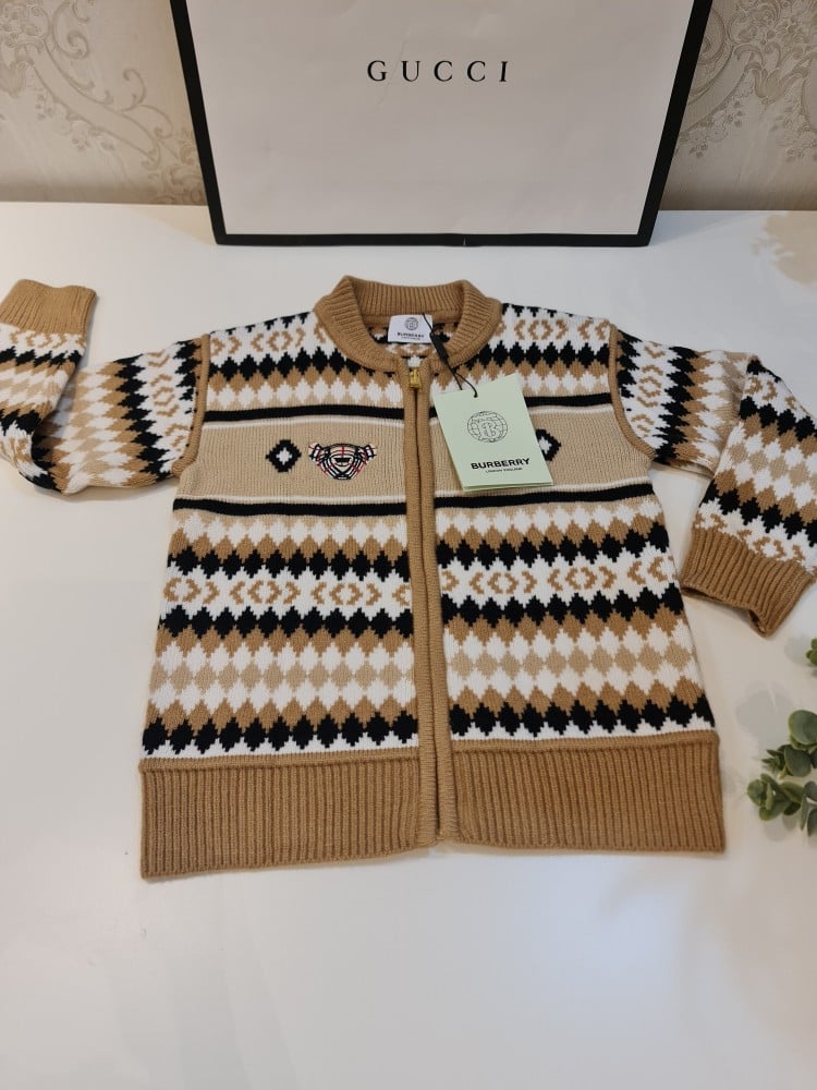 Very elegant winter jacket