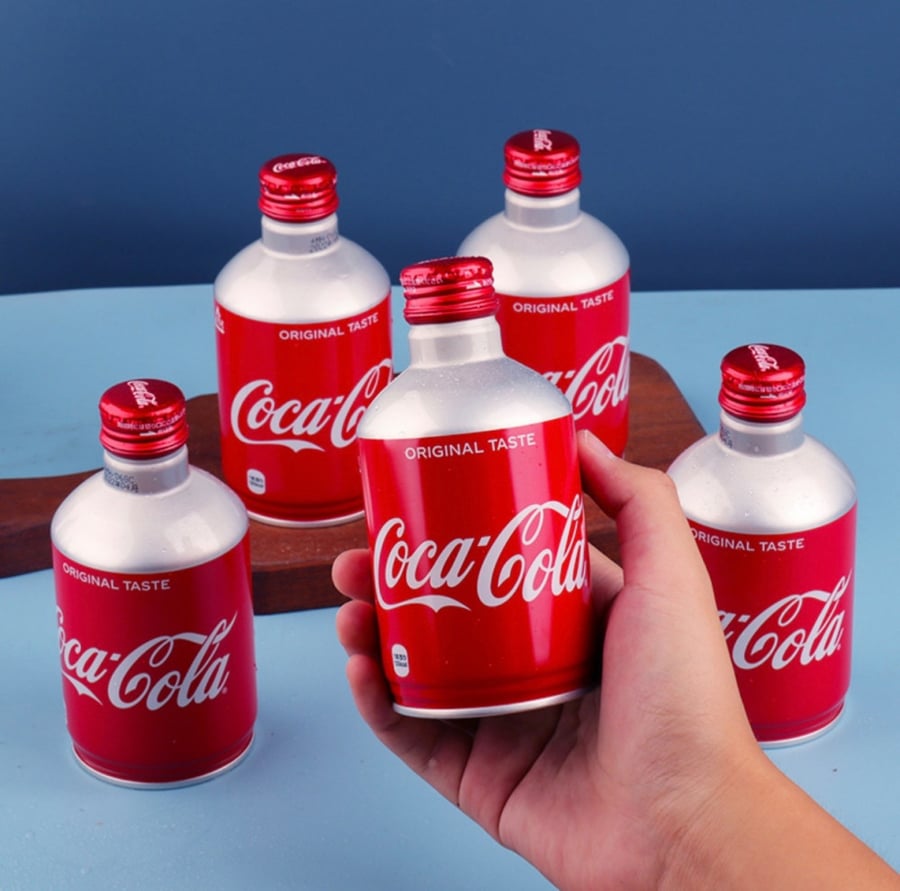 Imported Coca-Cola (Japanese), 300ml metal can