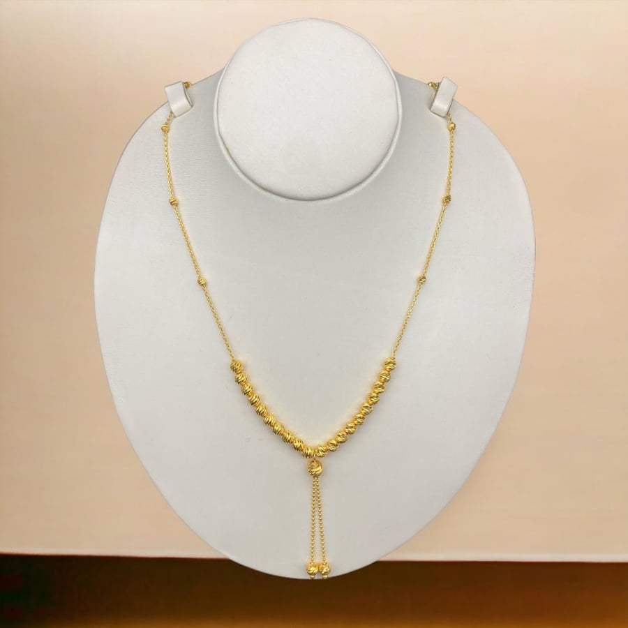 21k gold rosary chain combines luxury and simplicity