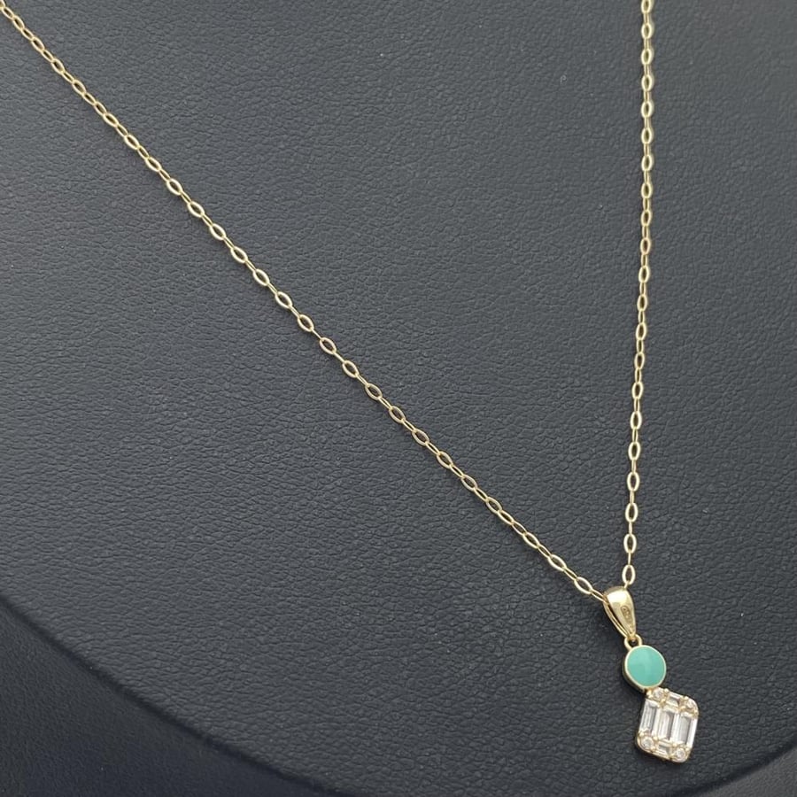 Children's necklace, 18 karat gold, weight 1.10 grams