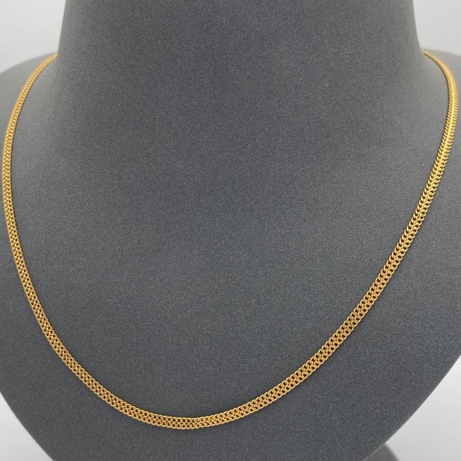 21-karat gold chain, weighing 8.61 grams
