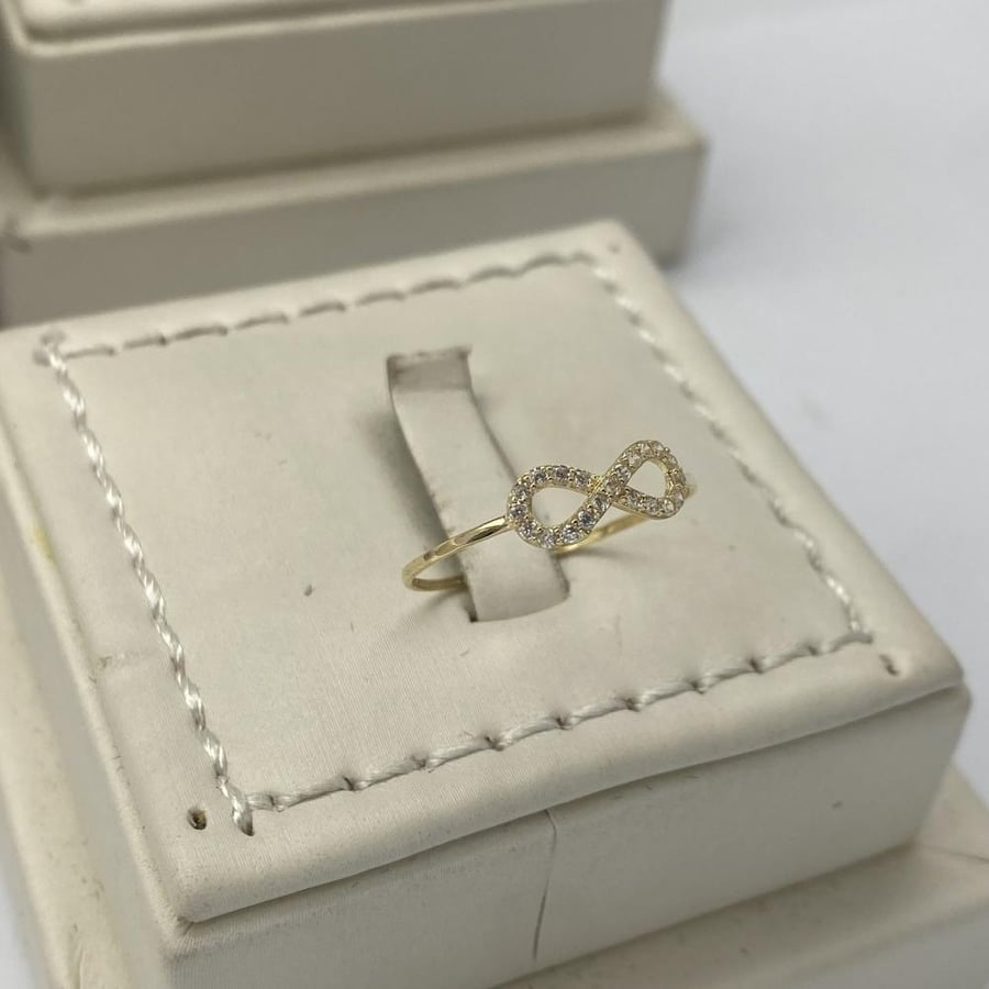 18k gold set, weight 2 grams