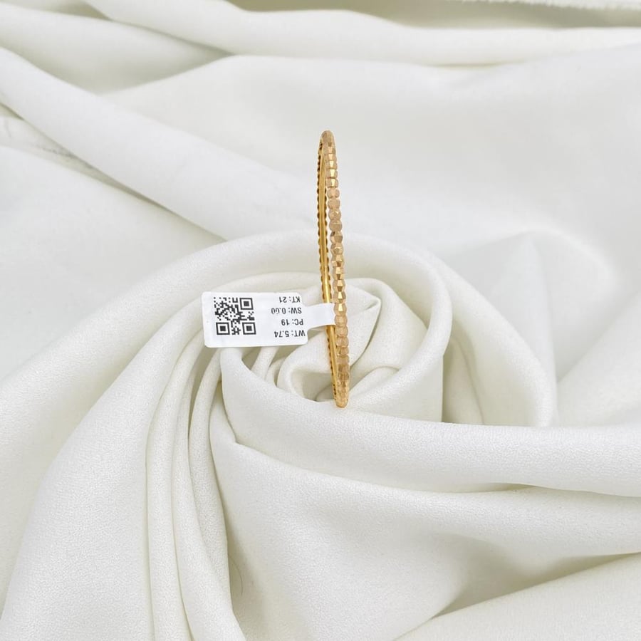 غويشه ذهب عيار 21 الوزن 5.98جرام