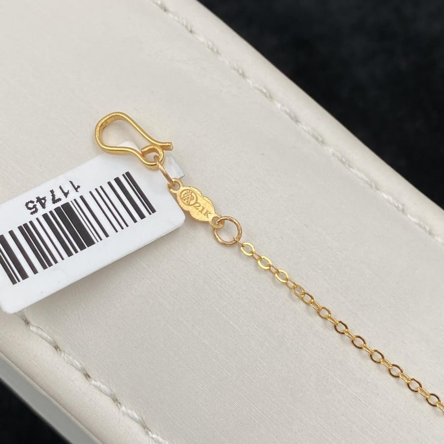 21 karat gold bracelet, weight 2.19 grams