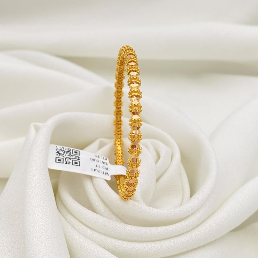 غويشه ذهب عيار 21 الوزن 11.43 جرام