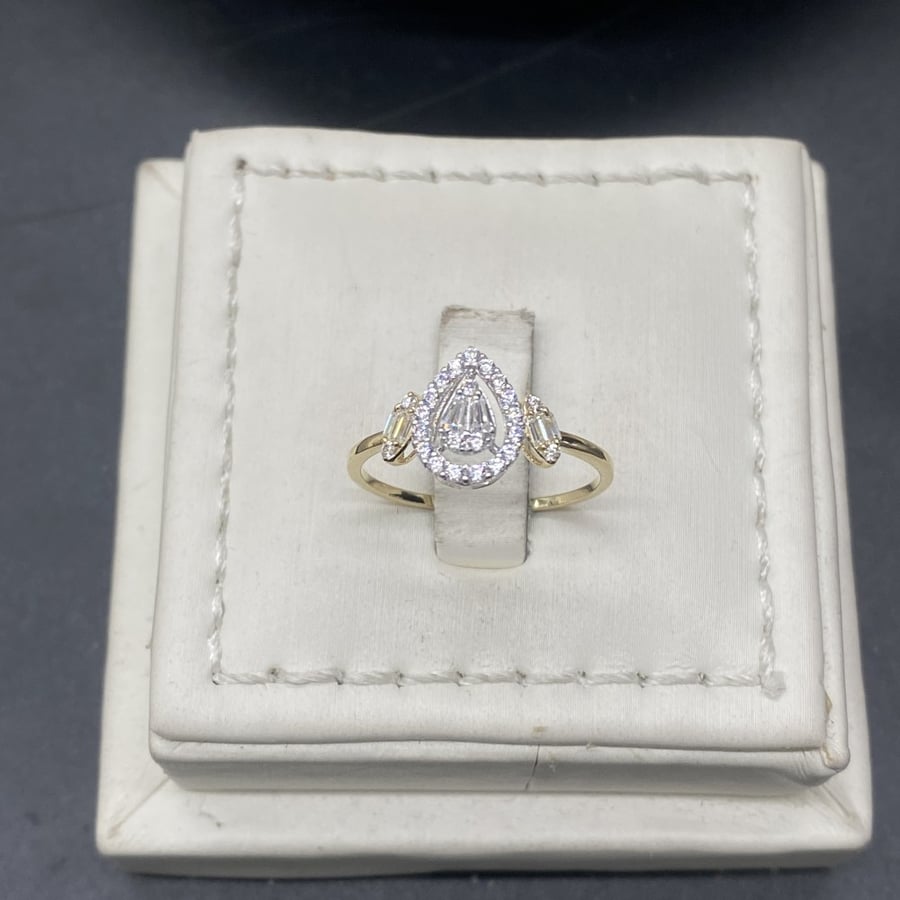 18k gold set, weight 9.54 grams