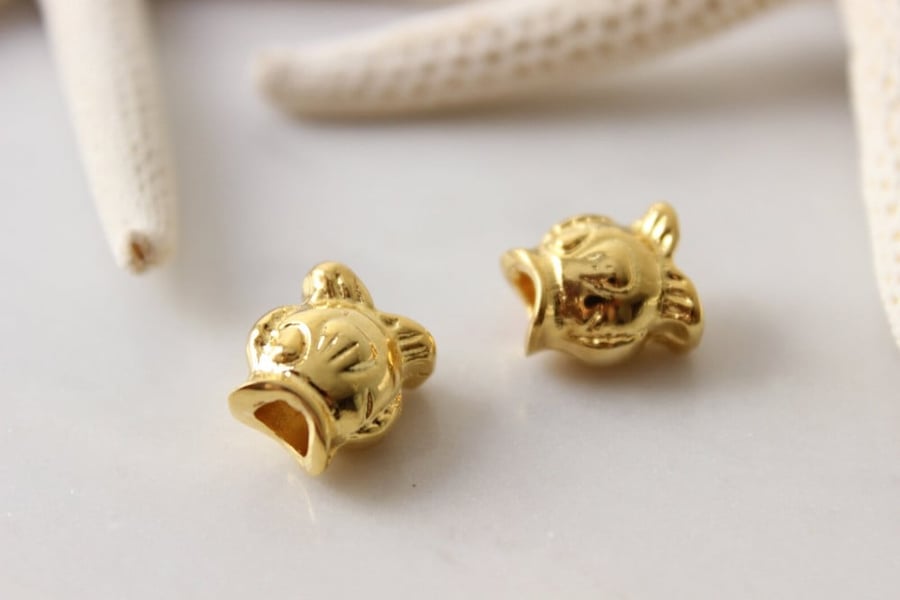 fish beads, fish charms, cute fish charm beads, fish bead charm pendent