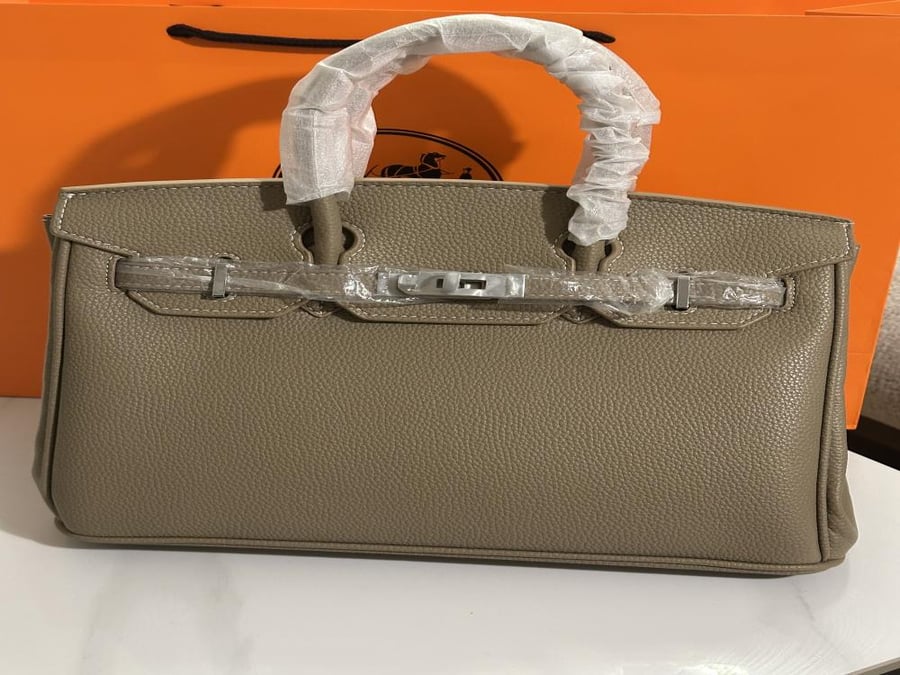بيركن مقاس 30 light taupe