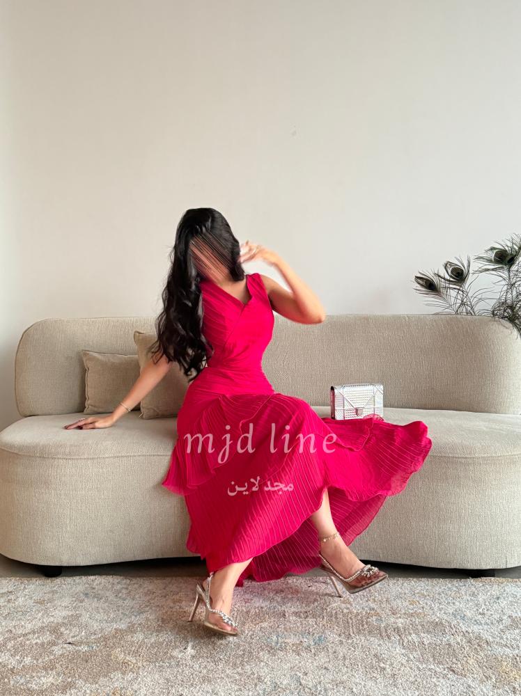 فستان ليلى