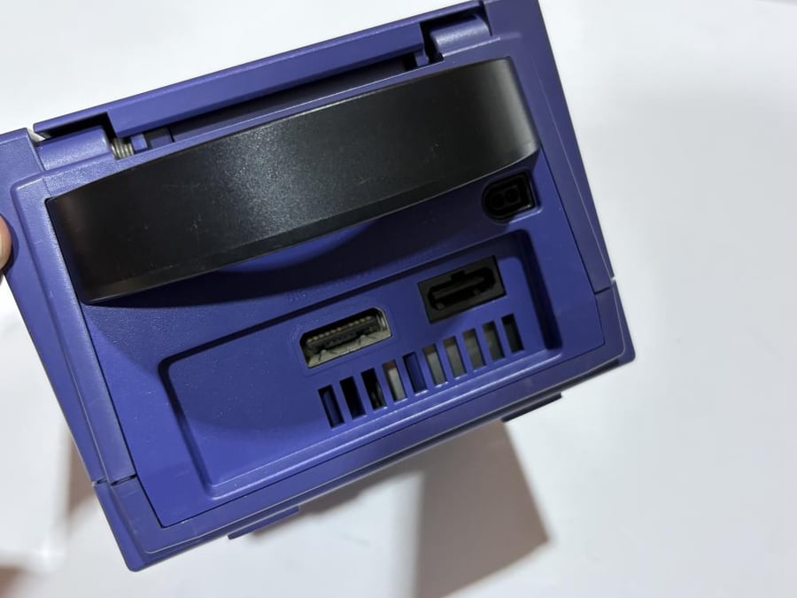 جهاز قيم كيوب بالكرتون (لون بنفسجي) (Game Cube)