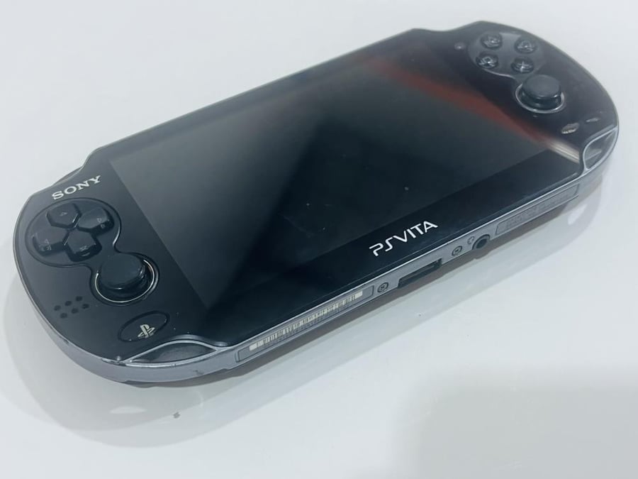 بي اس فيتا موديل 1000 مستعمل Ps Vita