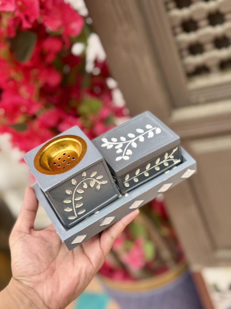المبخرة الرمادي حكيات الدار