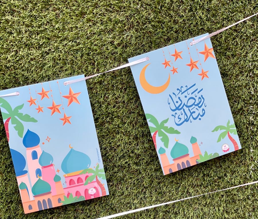حبل زينة مكون من 12 شرائح