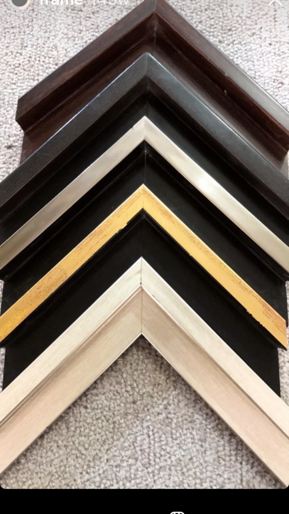 A set of 4 paintings with a total size of height 105 and width 175. The price includes the entire set with frames. The production time for the painting is from 7 to 10 days, after which the product is shipped to the customer.