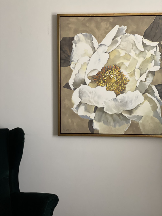 The size of the picture 100:100. The price includes the frame. The delivery time is from 7 to 10 days, after which the product is shipped to the customer.