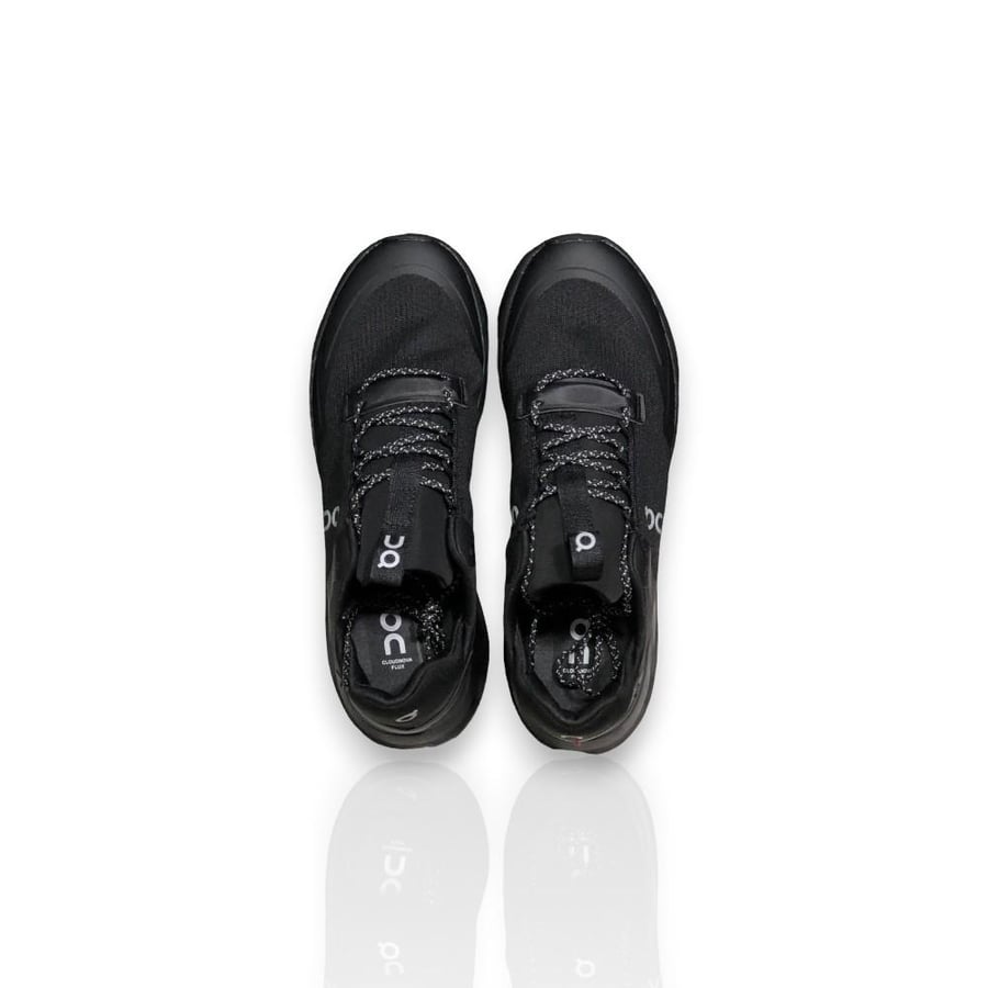 On Running Cloudnova Flux black