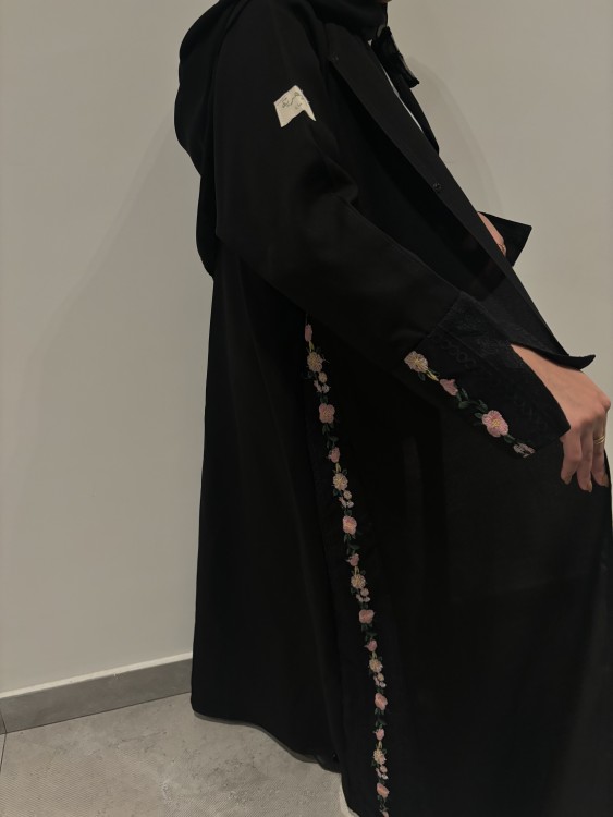 عباية ورد