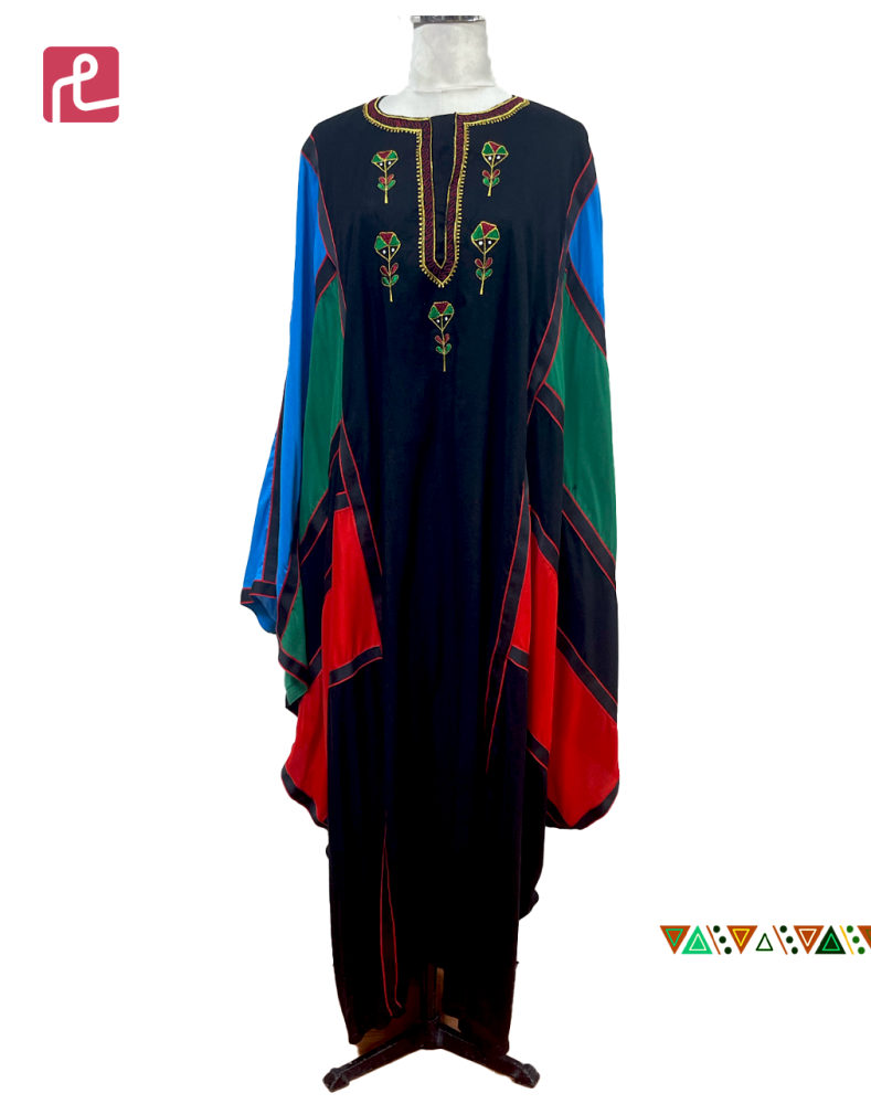 A traditional dress from the Central Region Najd