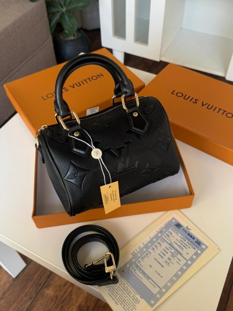 حقيبة Louis Vuitton Speedy Bandoulière 20 سوداء
