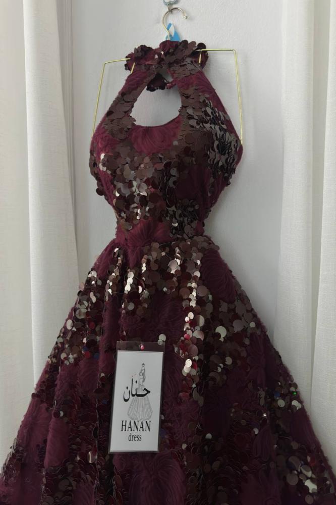 فستان نظره سهره ترتر على تل