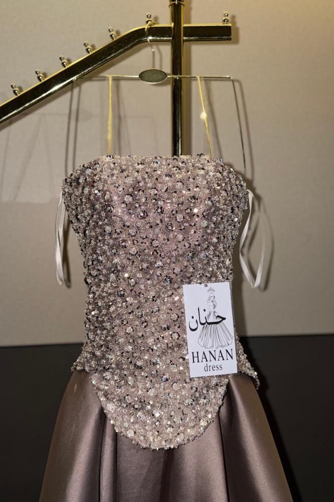 فستان روشي