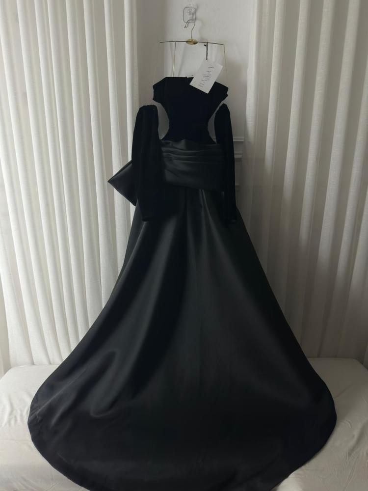 Hattan black dress