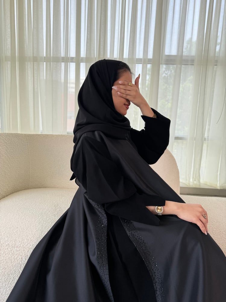 عباية غدير