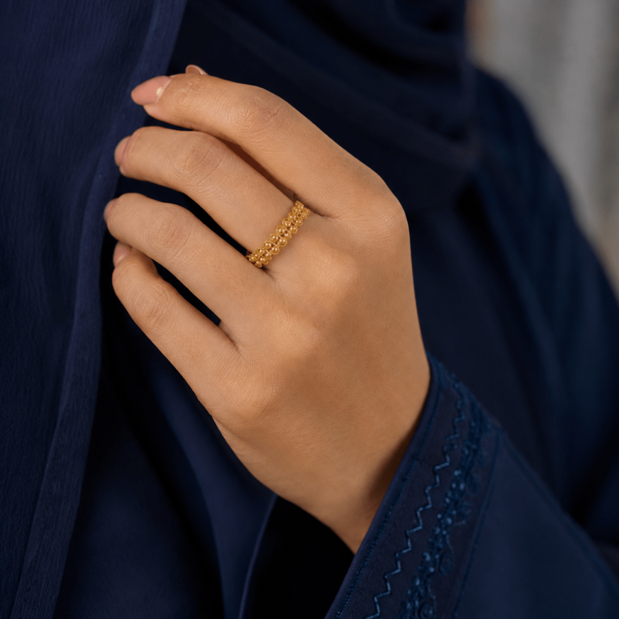 خاتم ذهب اعمدة مموجة انسيابية مع دوائر لماعة - عيار 21