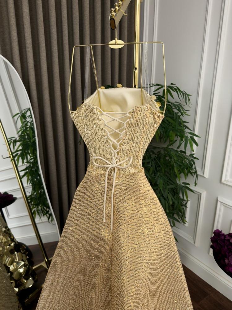 F19